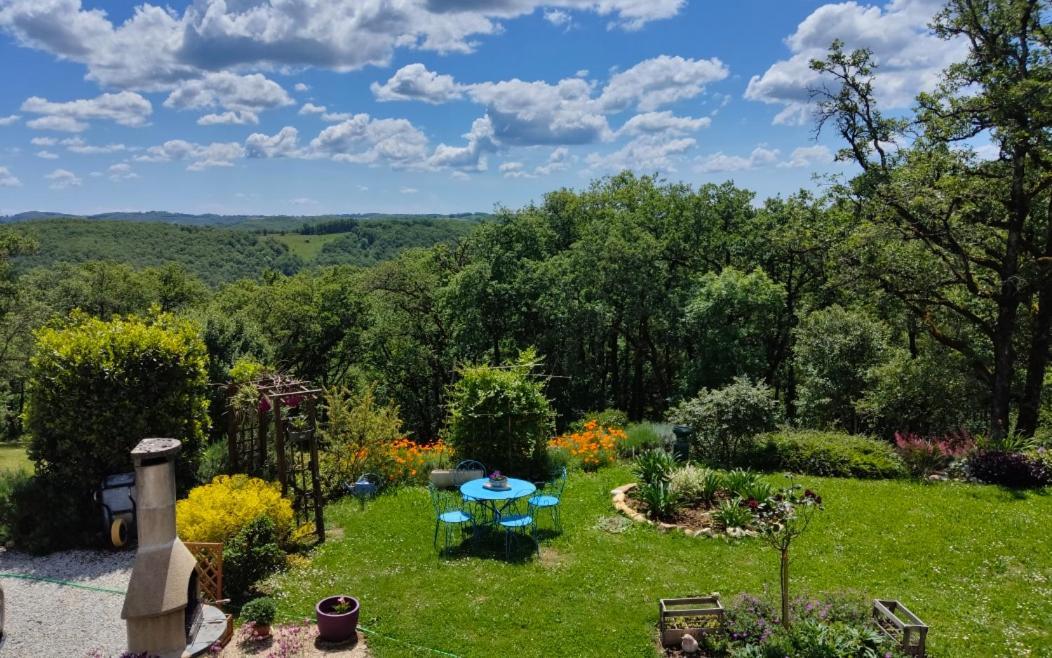 Bed and Breakfast Le Colombie Gouleme Concores Exterior foto